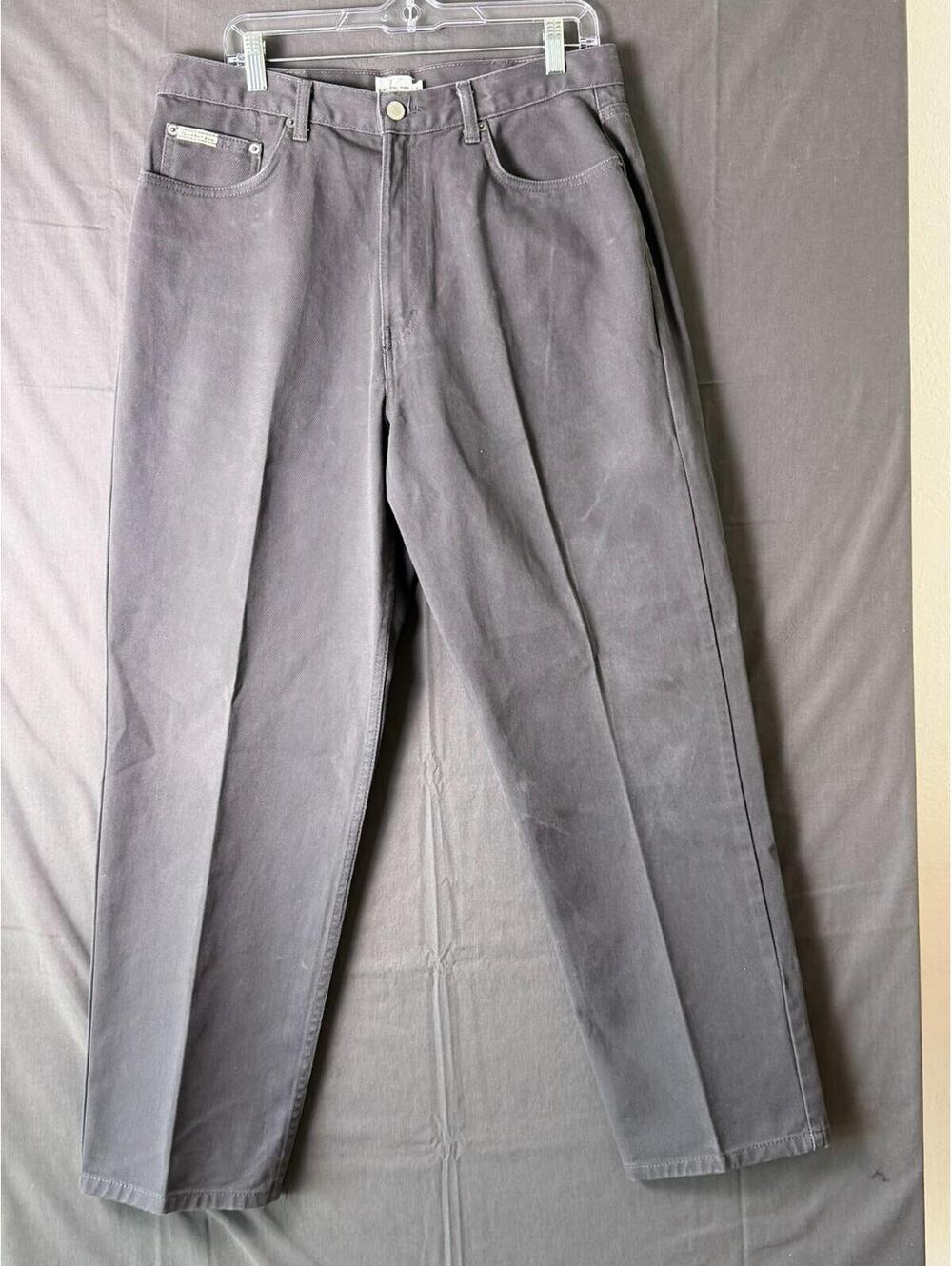 Calvin Klein Jeans Men’s W36 L30 Easy Fit Ash Gray Denim